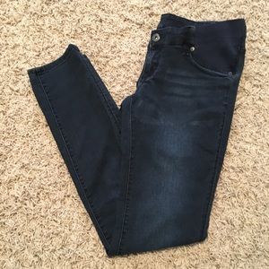 Maternity jeans